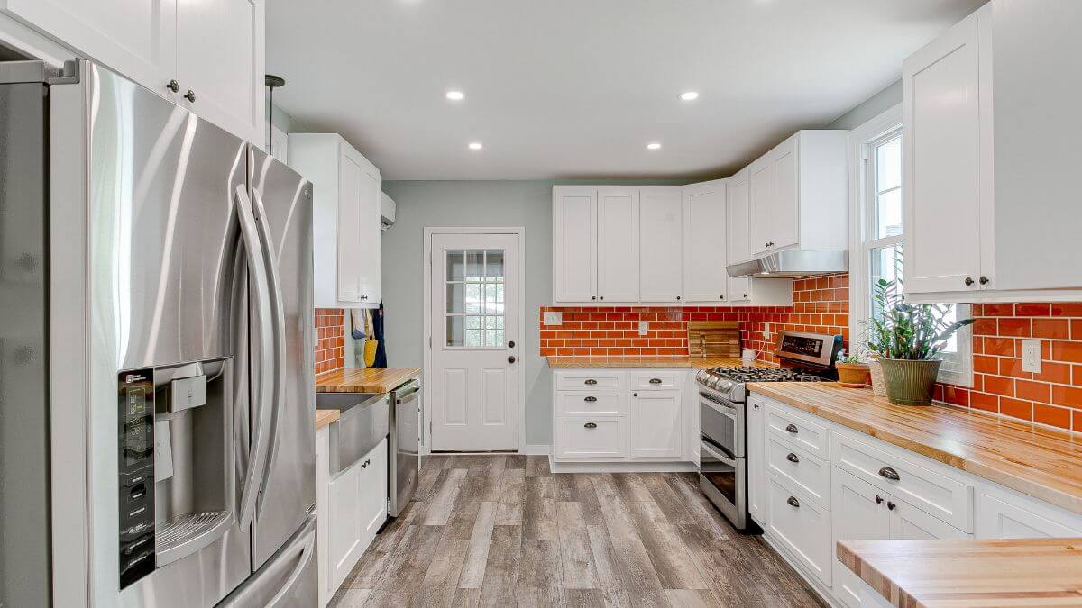 5 Ways You Can Add Color To Your Kitchen